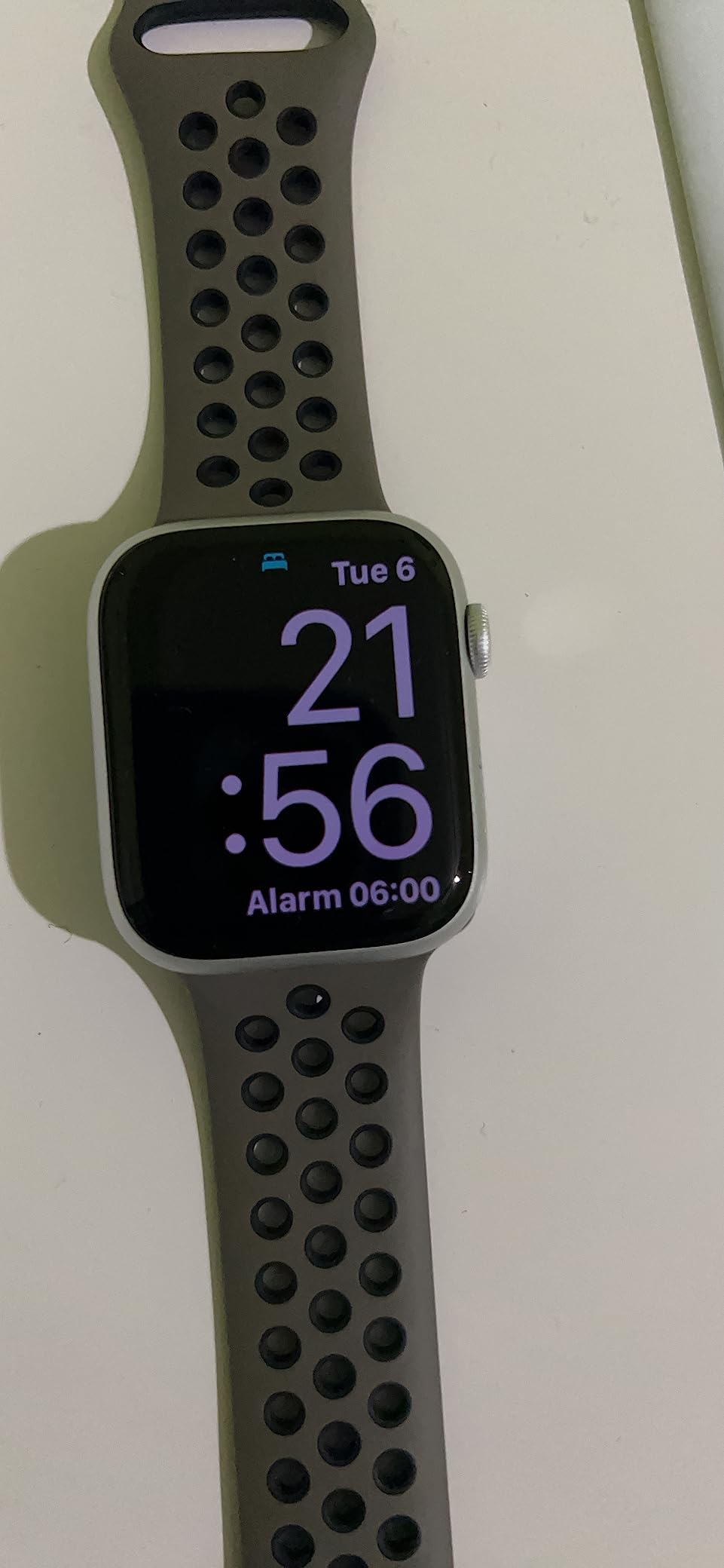 Apple Watch Series 8 45mm smartwatch GPS Cellular argento O2