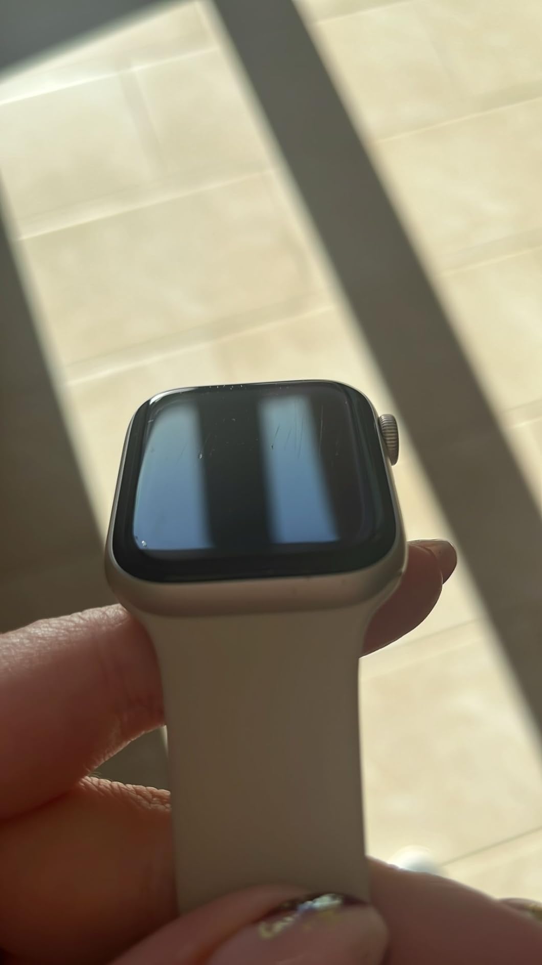 Apple Watch SE 44mm smartwatch GPS Cellular argento sonno