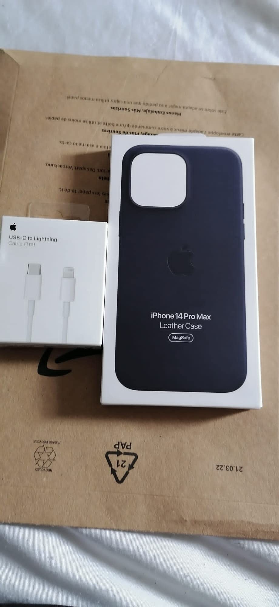 Apple Custodia MagSafe Pelle iPhone 14 Pro Max Arancione