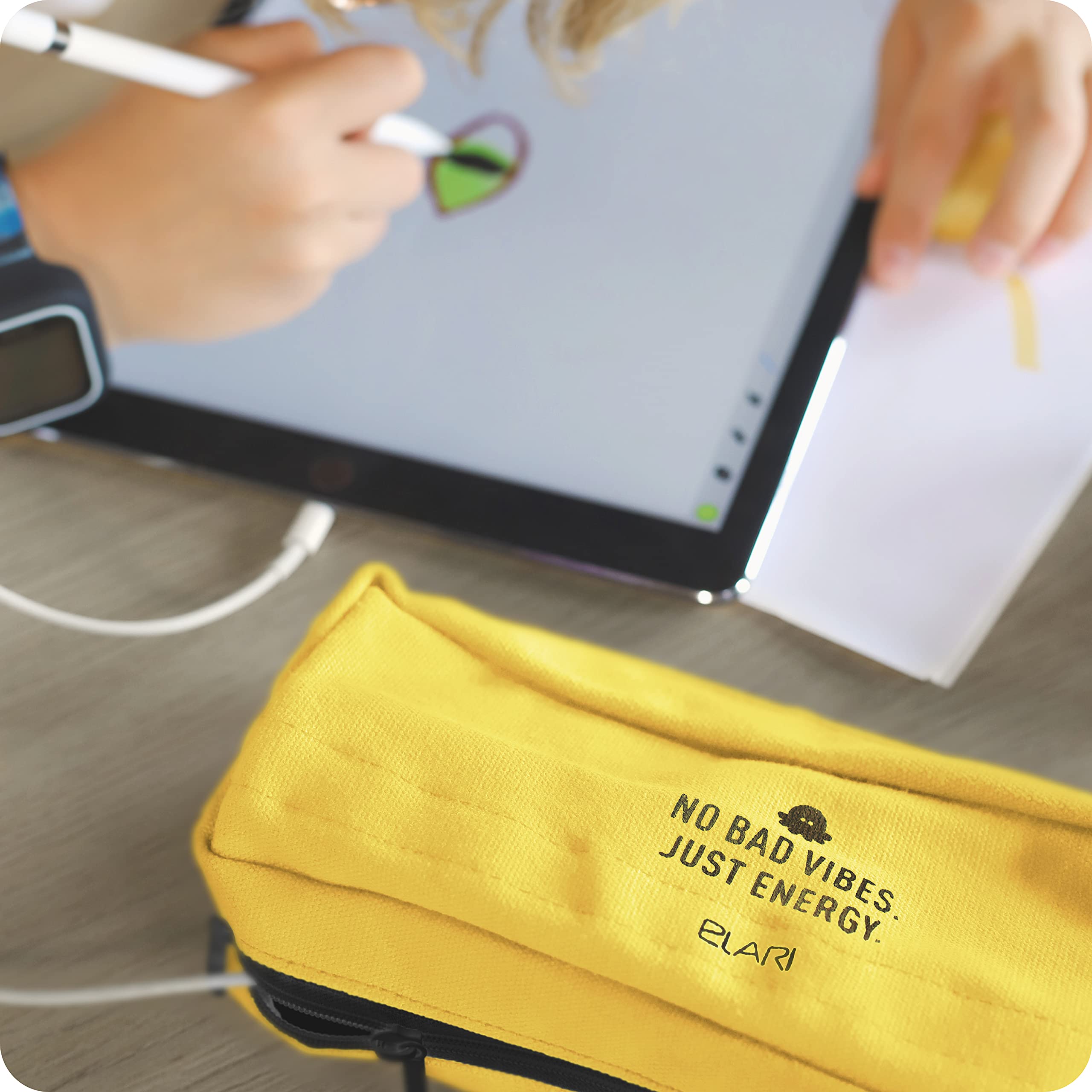 Elari PowerCase astuccio cotone powerbank 2600 giallo