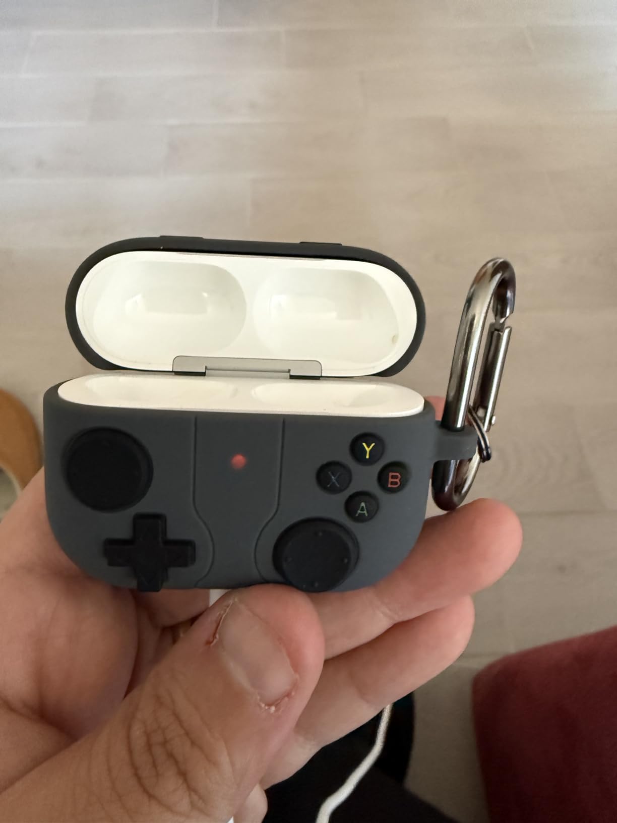 Apple AirPods Pro 3 cuffie bluetooth cancellazione rumore