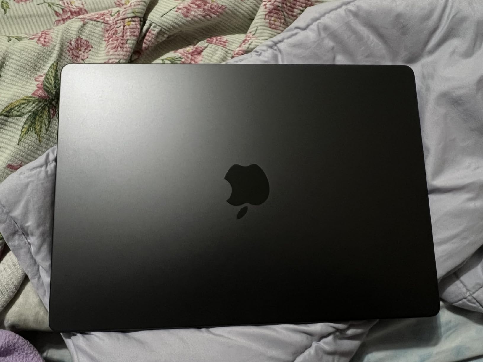 Apple MacBook Pro 14,2 M5 laptop 16GB 512GB Argento