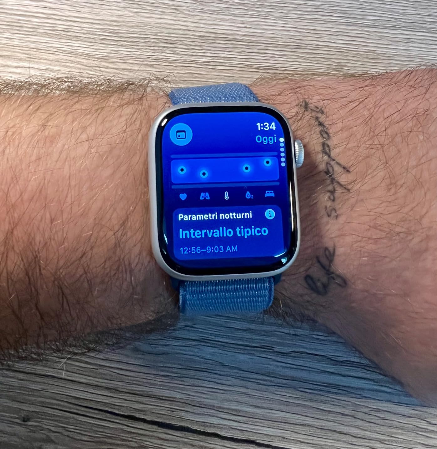 Apple Watch Series 9 45mm smartwatch GPS galassia