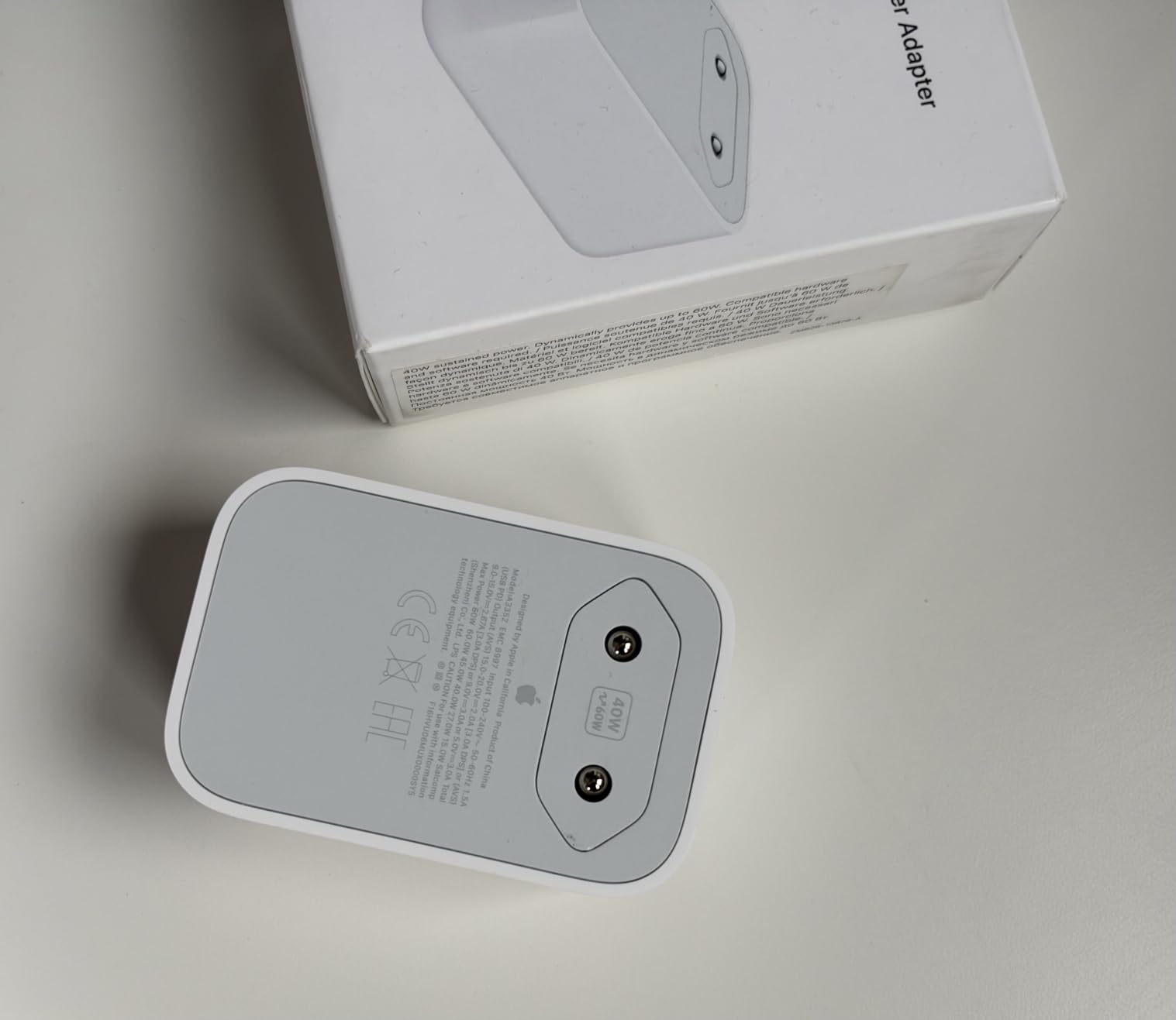 Apple Alimentatore dinamico 40W 60W caricabatterie