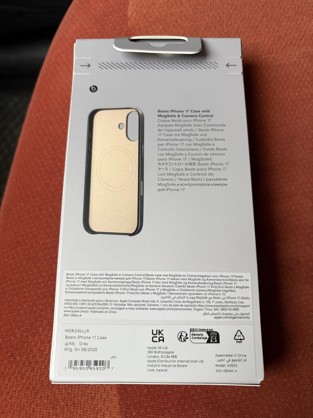 Beats iPhone 17 Pro custodia MagSafe controllo fotocamera grigio granito