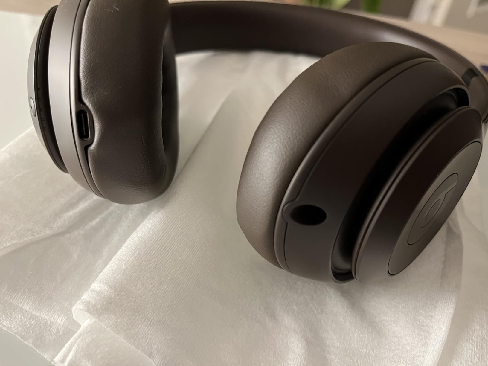 Beats Studio Pro cuffie bluetooth ghiaia cancellazione rumore