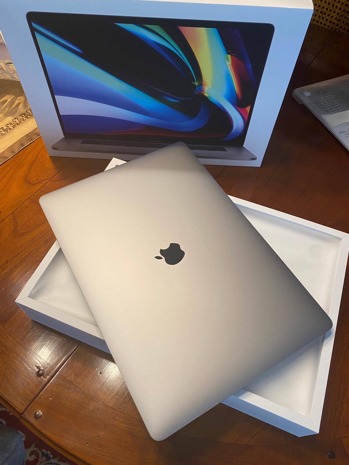Apple MacBook Pro 16 2019 notebook grigio siderale 16GB 512GB