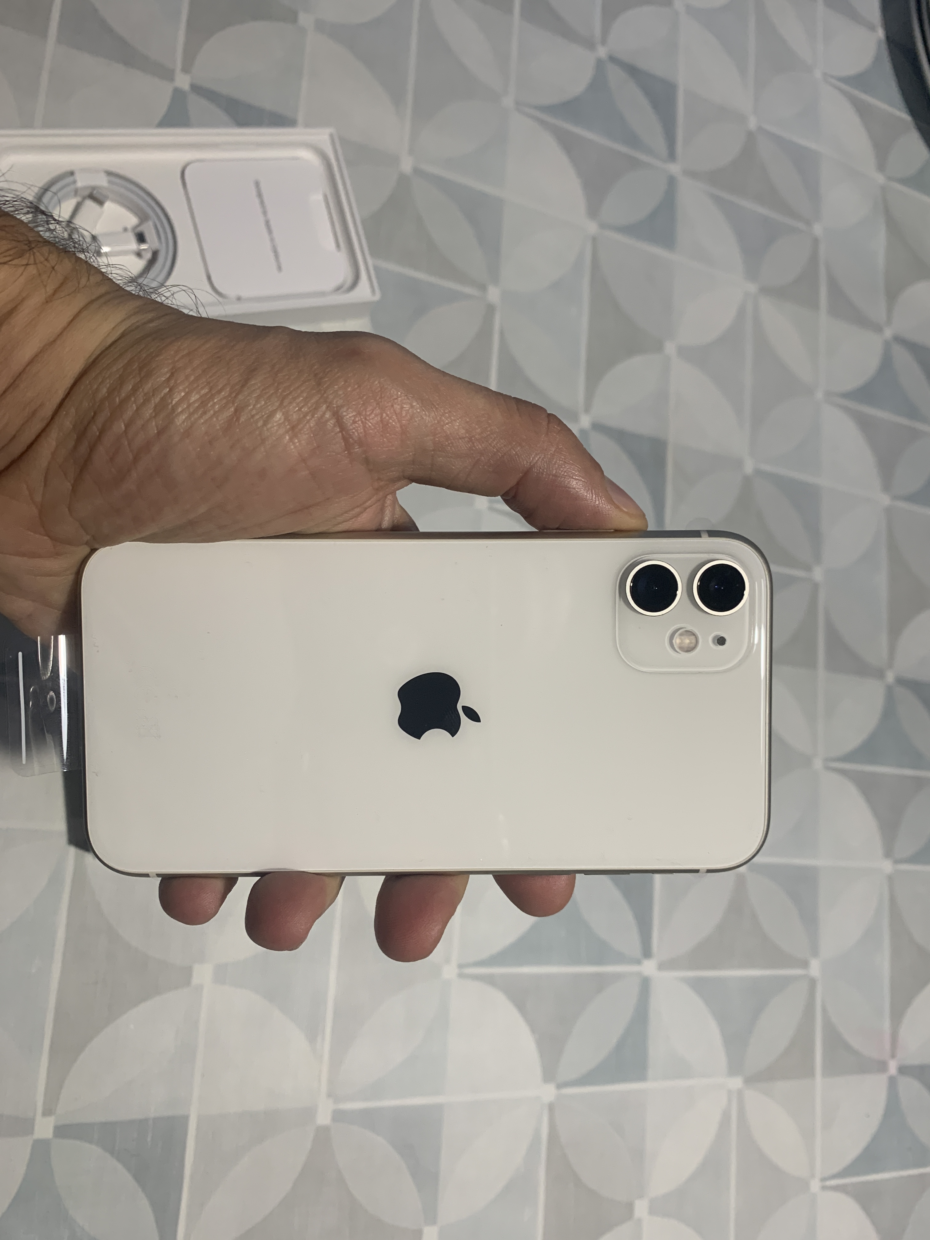 Apple iPhone 11 128GB smartphone bianco 6,1 pollici