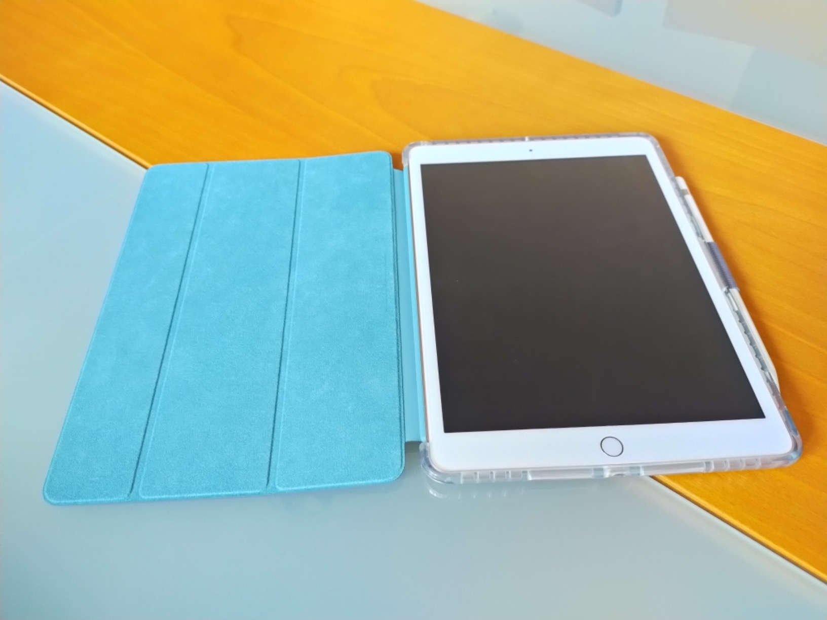 Apple Smart Cover iPad 7 gen custodia nero
