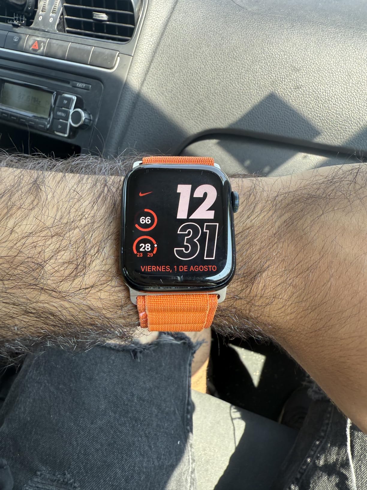 Apple Watch SE 2 Gen 2023 GPS 44 mm Smartwatch Mezzanotte Sport Loop