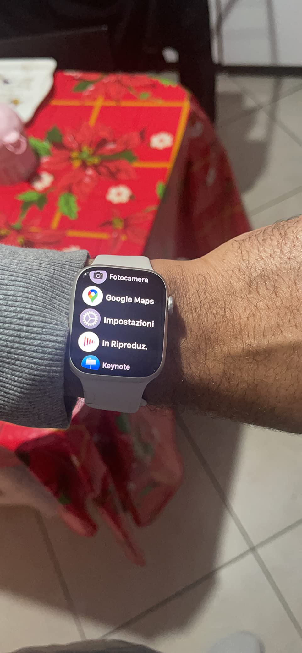 Apple Watch Series 7 smartwatch 41mm GPS Cellular galassia