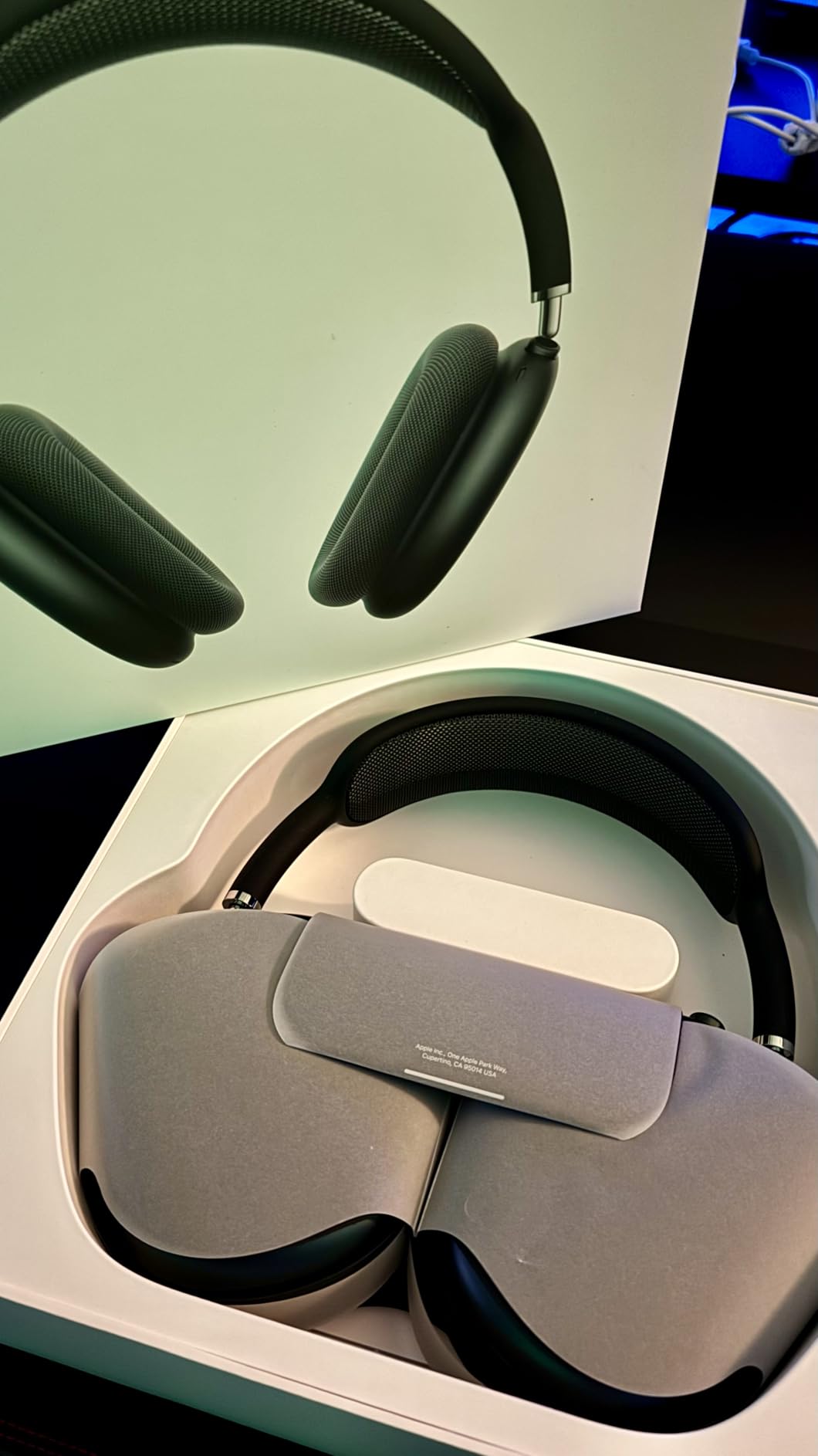 Apple AirPods Max cuffie over-ear arancione cancellazione rumore
